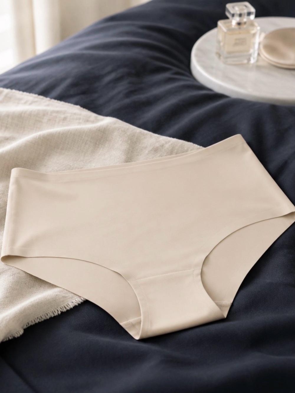 NWOT XL  H&M Cream High-Cut Panties Intimates
